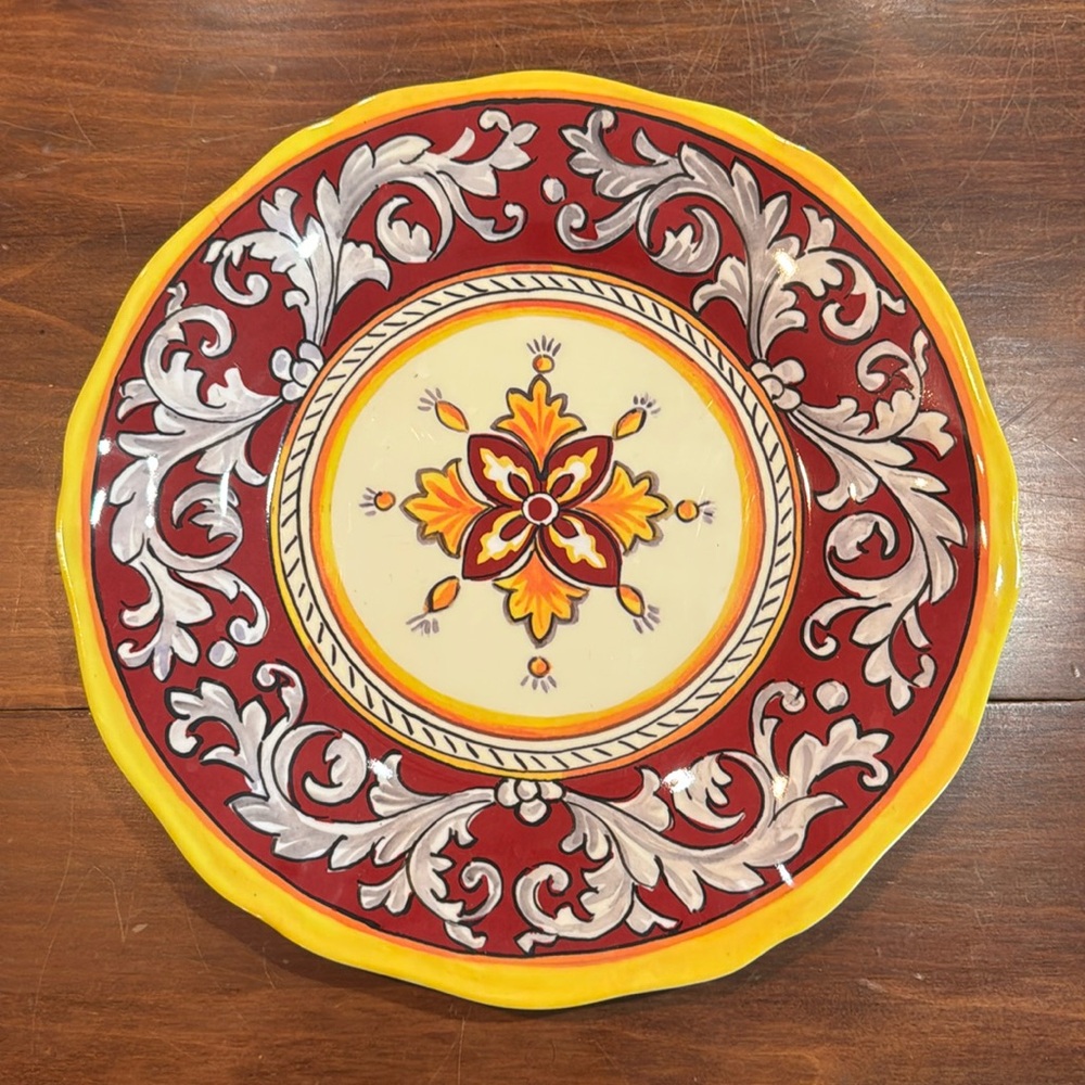 NWT Le Cadeaux Melamine Malaga Red 11” Dinner Plate NEW EXCELLENT